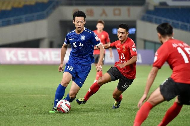 埃兰加：为进球付出许久，称赞雅伊斯勒执教风格
